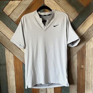 Nike Men's Light Gray Striped Golf Shirt